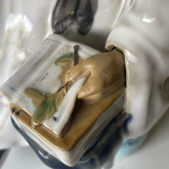 A Chinese Shiwan Pottery Figure - Picture 5 of 9